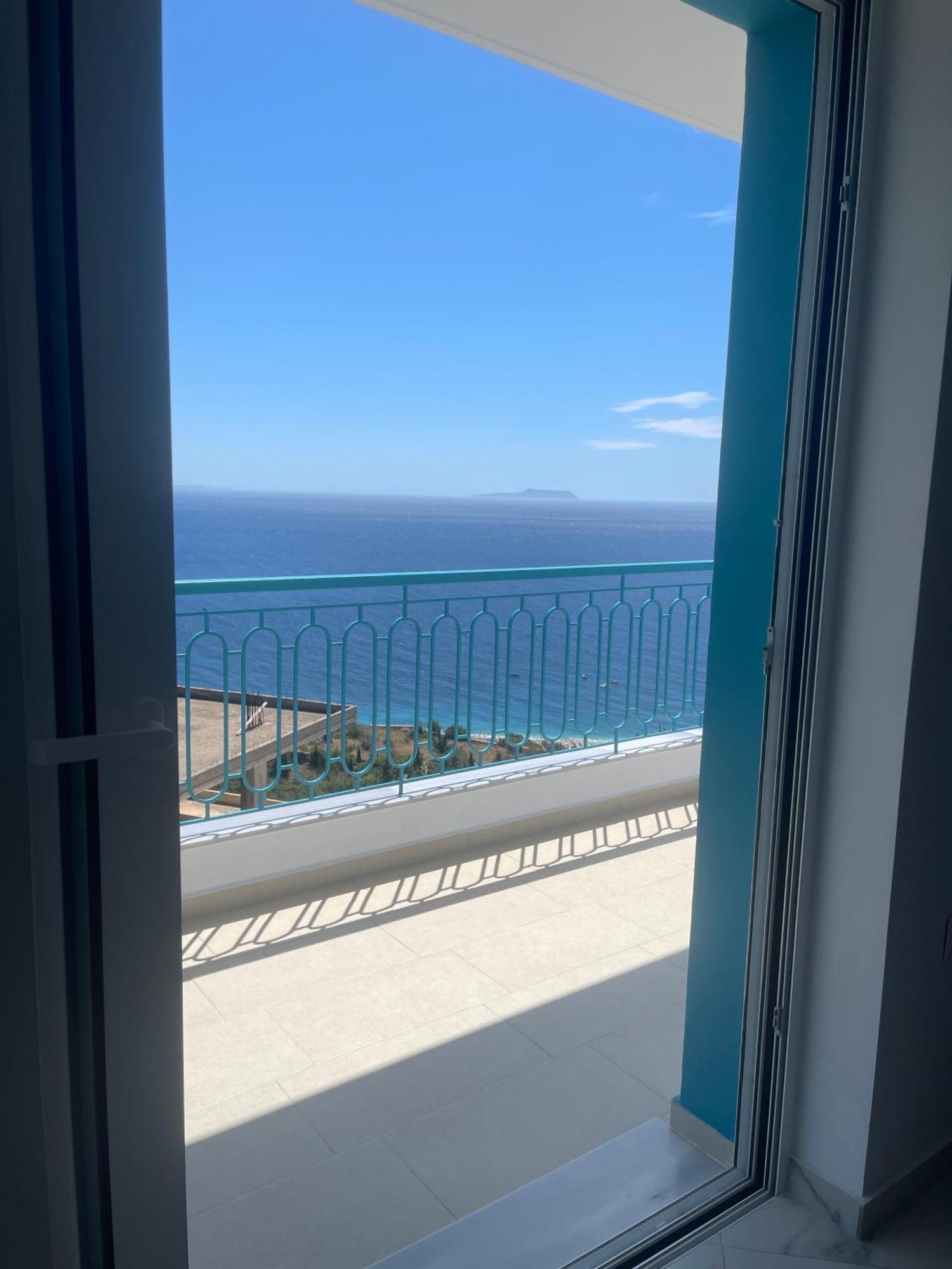 Endless Blue Apartments Dhërmi Kültér fotó