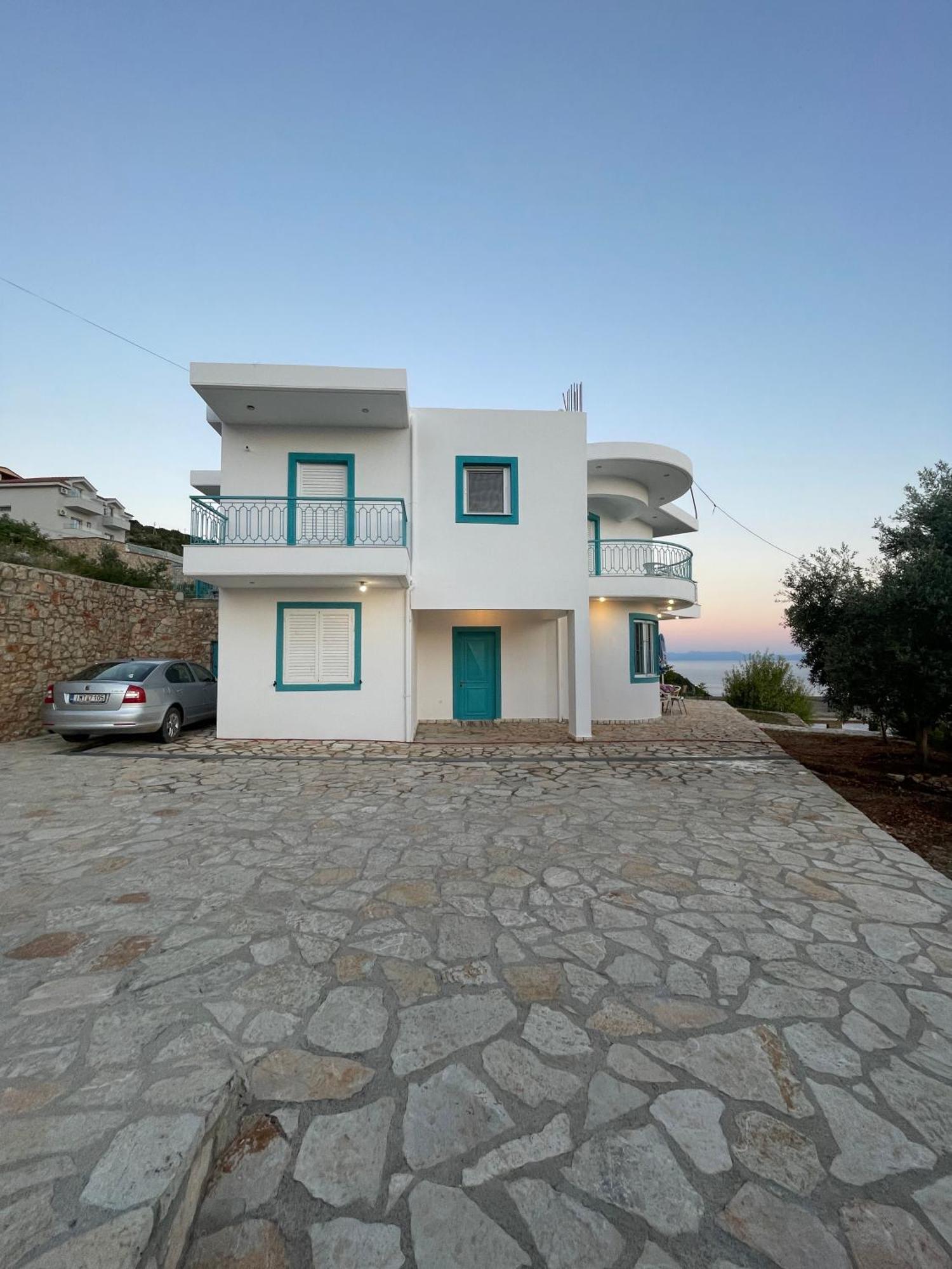 Endless Blue Apartments Dhërmi Kültér fotó