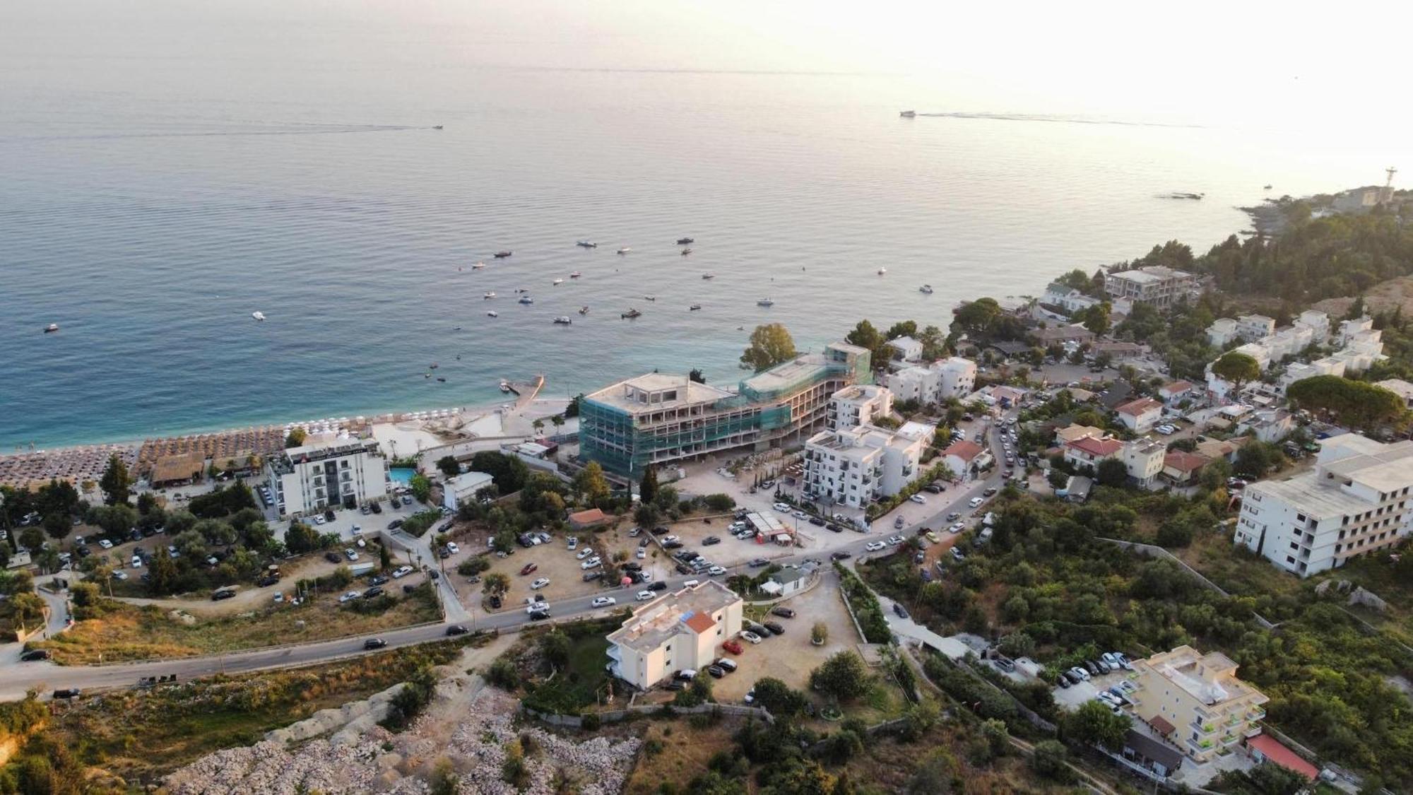 Endless Blue Apartments Dhërmi Kültér fotó